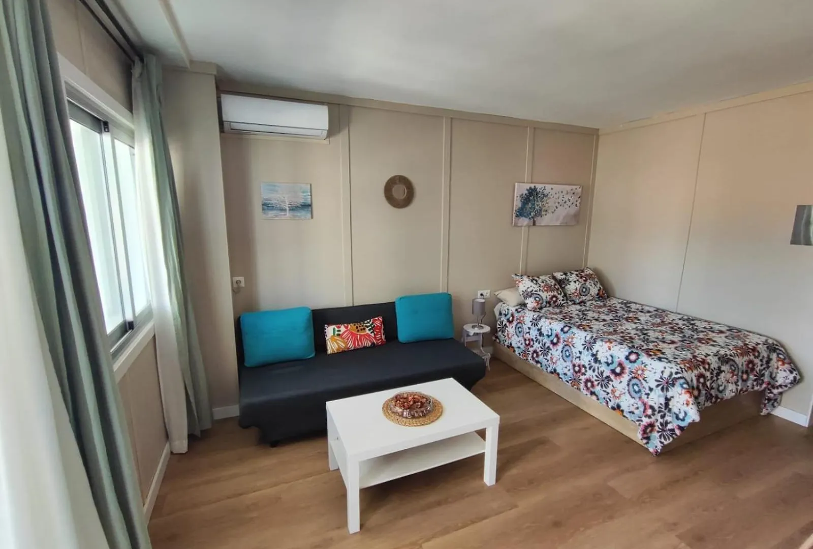 Centrico Estudio En Torremolinos Apartman 0*,  Spanyolország